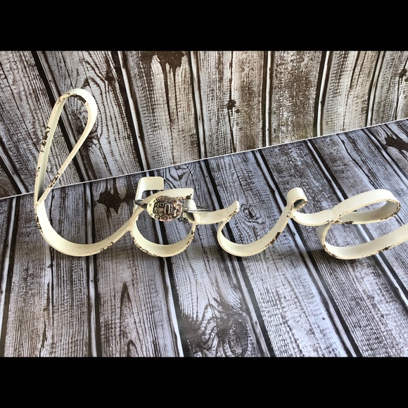 Burnished, bangle bracelet "Happy Camper." - Picture 2 of 4